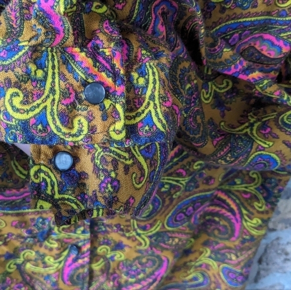 Vintage 1960s John Abbott Long Sleeve Button Up Midi Dress - Picture 5 of 7